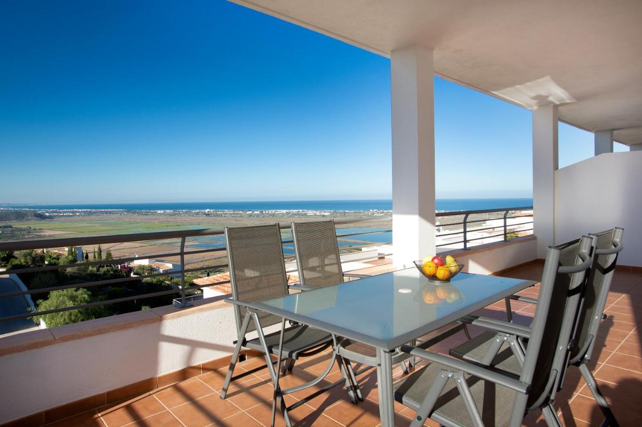 Complejo Bellavista Residencial Apartment Pego Exterior photo